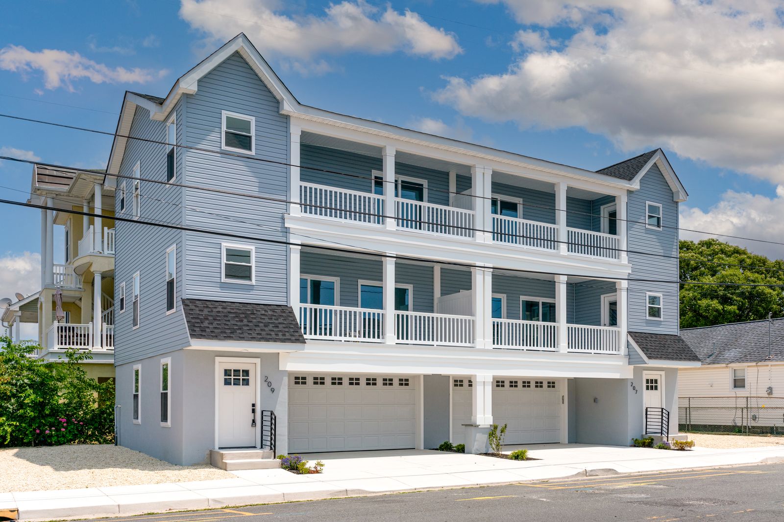 Side angle of the new Wildwood NJ townhomes and garages